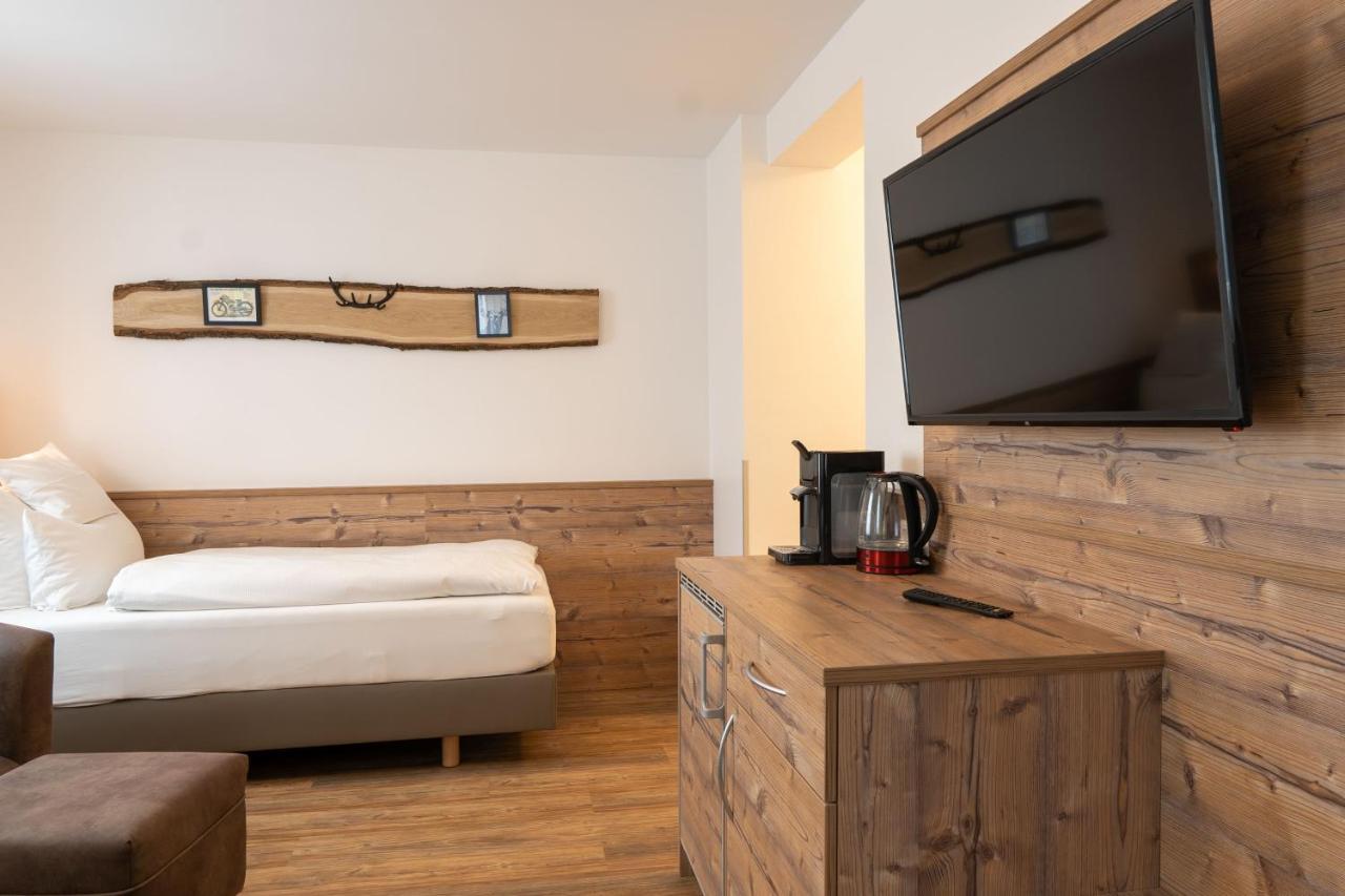 Hotel Post Mit Klimaanlage Neckarsulm Εξωτερικό φωτογραφία