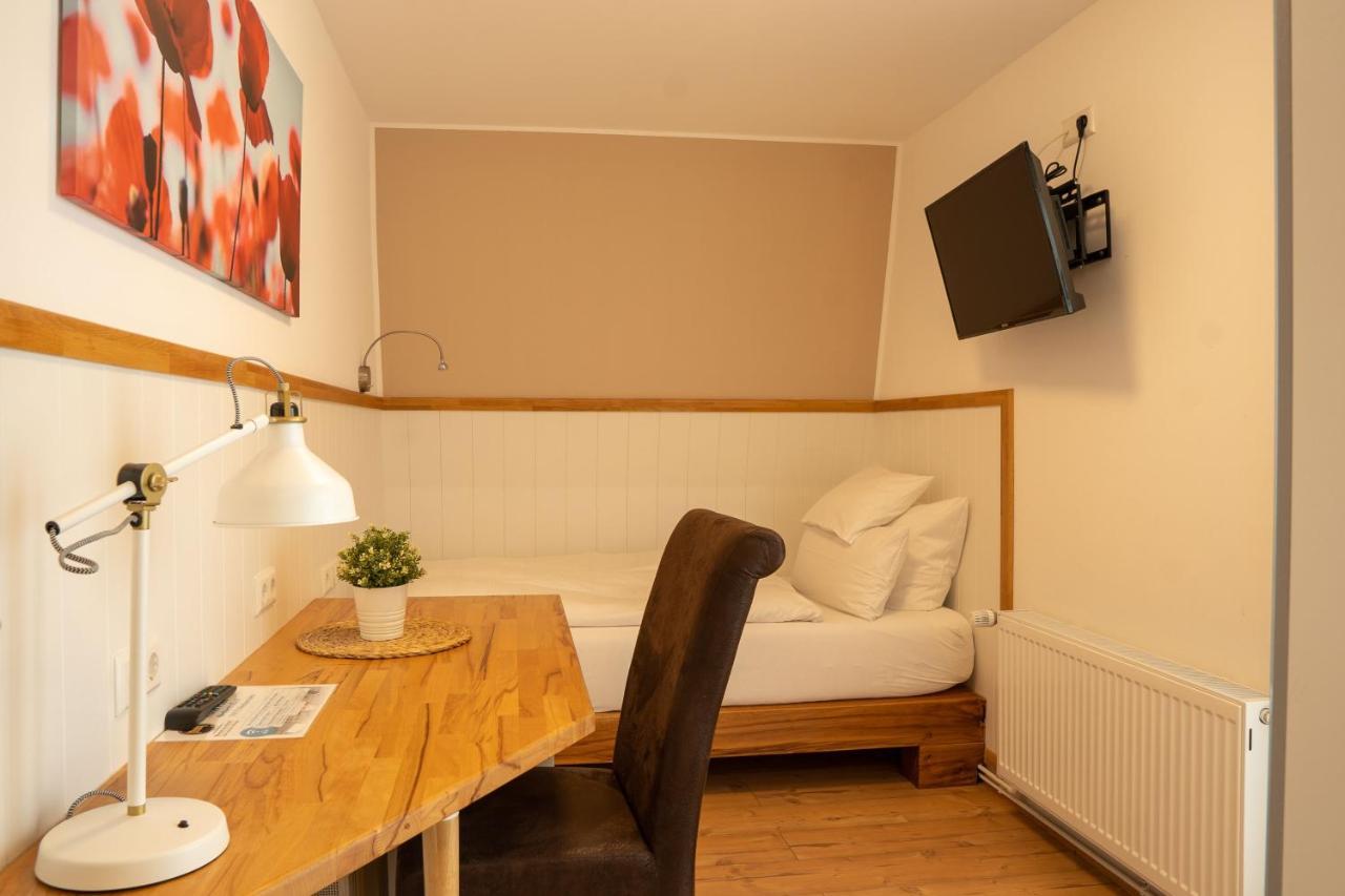 Hotel Post Mit Klimaanlage Neckarsulm Εξωτερικό φωτογραφία