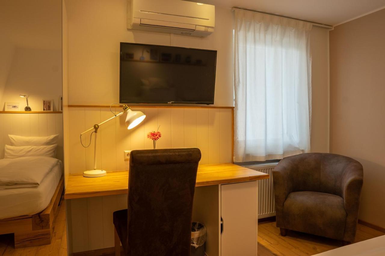 Hotel Post Mit Klimaanlage Neckarsulm Εξωτερικό φωτογραφία
